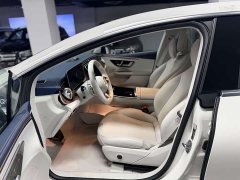 Mercedes-Benz EQE 500 4MATIC Luxury - ფოტო 11