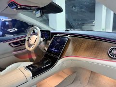 Mercedes-Benz EQE 500 4MATIC Luxury - ფოტო 13