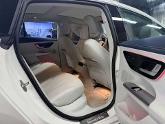 Mercedes-Benz EQE 500 4MATIC Luxury - ფოტო 17