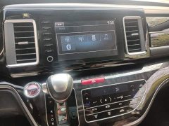 Honda Elysion 2019 2.0L Hybrid Luxury - ფოტო 14