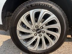 Lincoln Navigator 3.5T Presidential Edition - ფოტო 17