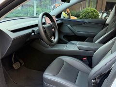 Tesla Model Y Rear-Wheel Drive - ფოტო 12