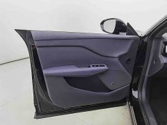 Voyah Lantu Zhiyin 2024 Four-Wheel Drive Global Edition - ფოტო 9