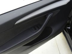 Tesla Model Y Rear-Wheel Drive - ფოტო 10