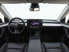 Tesla Model Y Rear-Wheel Drive - ფოტო 13