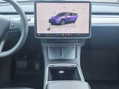 Tesla Model Y Rear-Wheel Drive - ფოტო 20