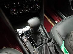 Volkswagen Tiguan L 380TSI Automatic AWD R-Line Premium 7-Seater - ფოტო 16