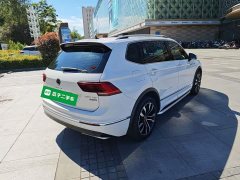 Volkswagen Tiguan L 380TSI Automatic AWD R-Line Premium 7-Seater - ფოტო 7