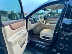 AITO M9 Extended Range Ultra 42kWh 6-Seater - ფოტო 8