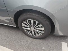 Buick GL8 2023 Facelift Land Executive Cabin Luxury - ფოტო 8