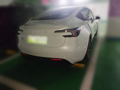 Tesla Model 3 2023 Long Range All-Wheel Drive - ფოტო 4