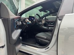 Mercedes-Benz EQE 2022 350 Pioneer Edition - ფოტო 11