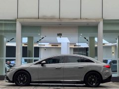 Mercedes-Benz EQE 2022 350 Pioneer Edition - ფოტო 2