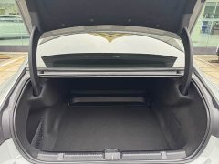 Mercedes-Benz EQE 2022 350 Pioneer Edition - ფოტო 9
