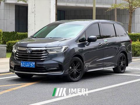2022 Honda Odyssey 2.0L e:HEV Sharp Premium Edition