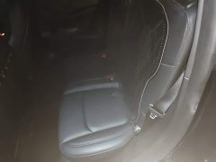 Tesla Model Y Rear-Wheel Drive - ფოტო 13