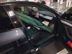 Tesla Model Y Rear-Wheel Drive - ფოტო 19