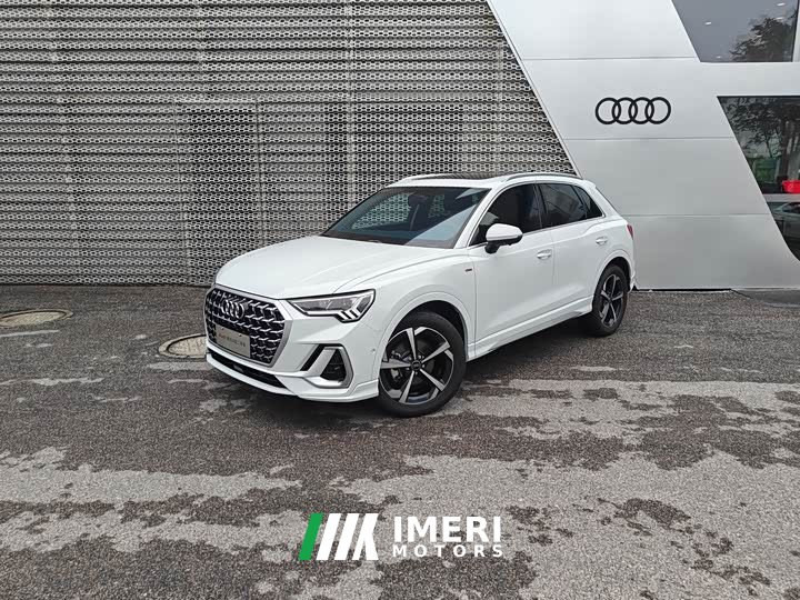 Audi Q3 45th Anniversary Edition 35TFSI Fashion Dynamic
