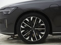 Volvo S90 Plug-in Hybrid 2026 Four-Wheel Drive Long Range Smart Luxury Edition - ფოტო 8