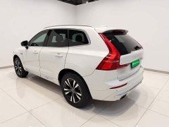 Volvo XC60 2023 B5 AWD Smart Luxury Edition - ფოტო 4