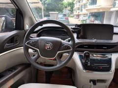 Buick GL8 Land Business Class Smart Edition - ფოტო 11