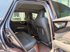 Audi Q4 e-tron 40 e-tron Starlight Night Edition - ფოტო 14