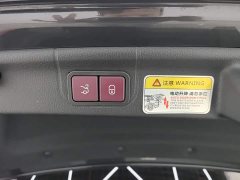 Mercedes-Benz C-Class Facelift C 200 L Sport Edition - ფოტო 18