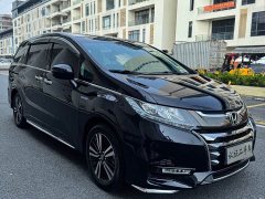 Honda Odyssey 2019 2.0L Sharp Intelligent Edition - ფოტო 3