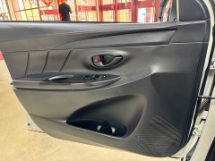 Toyota Yaris L Zhixuan X 1.5L CVT Luxury Edition - ფოტო 10