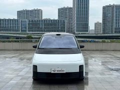 Li Auto MEGA Home Family Edition - ფოტო 2