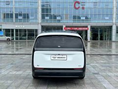 Li Auto MEGA Home Family Edition - ფოტო 5