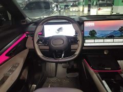Lynk & Co Geely Lynk & Co 08 EM-P 2023 120km Extended Range Halo - ფოტო 11