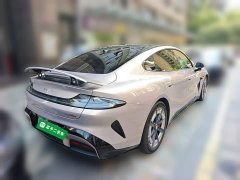 Xiaomi SU7 Four-Wheel Drive Max Edition - ფოტო 6