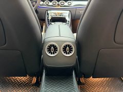 Mercedes-Benz E-Class (Imported) Facelift E 260 Coupe - ფოტო 18