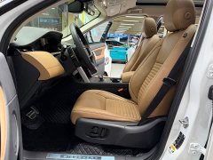 Land Rover Discovery Sport Luxury Custom Edition - ფოტო 10