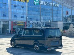 Mercedes-Benz Vito 2.0T Business Edition 7-Seater - ფოტო 4