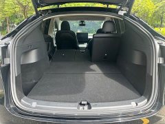 Tesla Model Y Rear-Wheel Drive - ფოტო 17