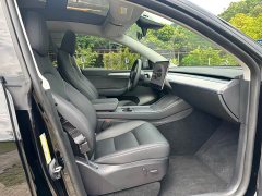 Tesla Model Y Rear-Wheel Drive - ფოტო 9