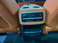 Li Auto L8 Max - ფოტო 18