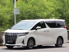 Toyota Alphard 2021 Hybrid 2.5L Luxury - ფოტო 1