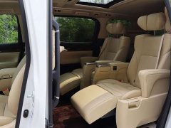 Toyota Alphard 2021 Hybrid 2.5L Luxury - ფოტო 11