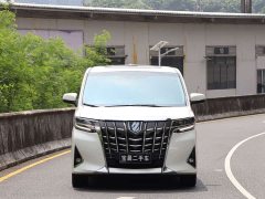Toyota Alphard 2021 Hybrid 2.5L Luxury - ფოტო 2