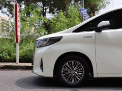 Toyota Alphard 2021 Hybrid 2.5L Luxury - ფოტო 8
