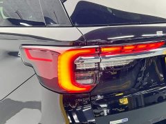 Ford Explorer EcoBoost 285 AWD Titanium 6-Seater - ფოტო 11
