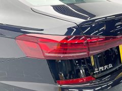 Volkswagen Passat Facelift 330TSI Starry Sky Elite - ფოტო 10