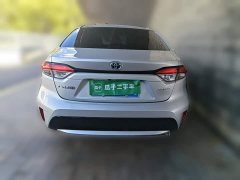 Toyota Corolla Hybrid 1.8H E-CVT Luxury - ფოტო 3