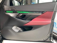 BMW 5 Series 530Li Premier M Sport Package - ფოტო 16