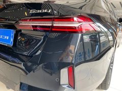 BMW 5 Series 530Li Premier M Sport Package - ფოტო 18