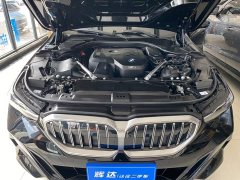 BMW 5 Series 530Li Premier M Sport Package - ფოტო 19
