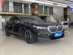 BMW 5 Series 530Li Premier M Sport Package - ფოტო 3